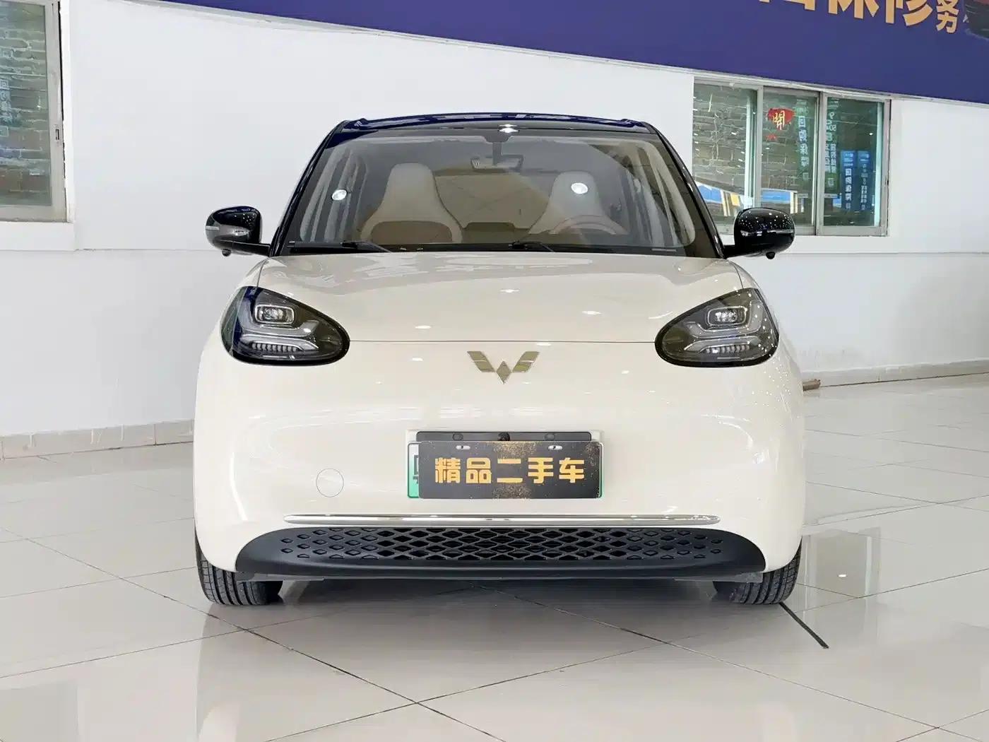 Wuling Bingo 2025 Model, 333km Range, Lingxi Connected Edition — миниатюра 2