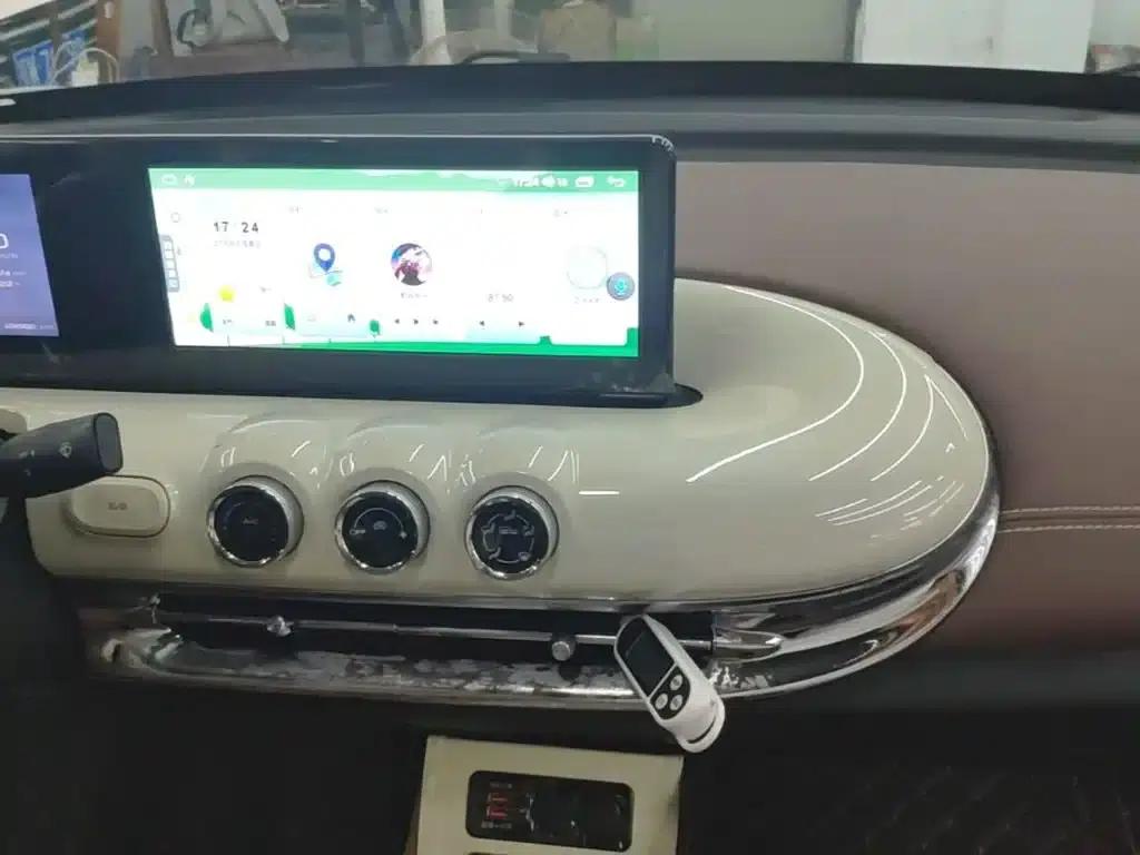 Wuling Bingo 2023 Model, 333km/h, Enjoy+ Edition — миниатюра 3