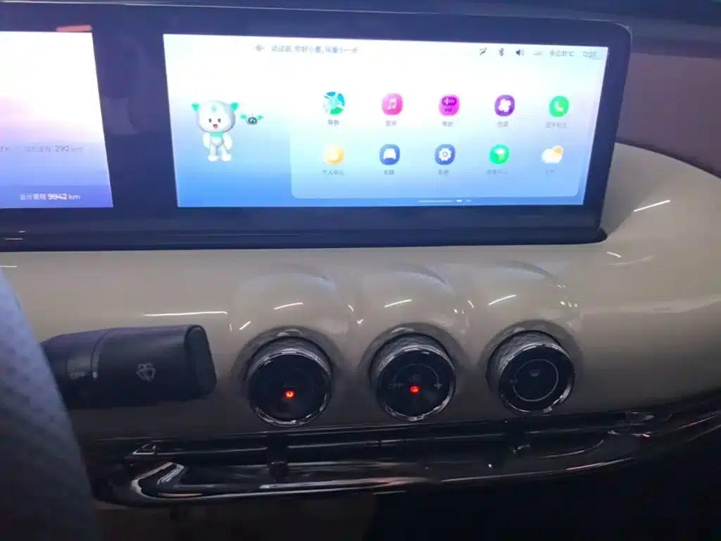 Wuling Bingo 2023 Model, 333km Range, Lingxi Connectivity+ Model — миниатюра 13