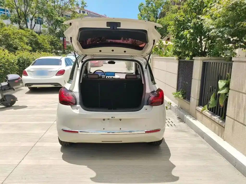 Wuling Bingo 2023 Model, 333km Range, Lingxi Connectivity+ Model — миниатюра 19