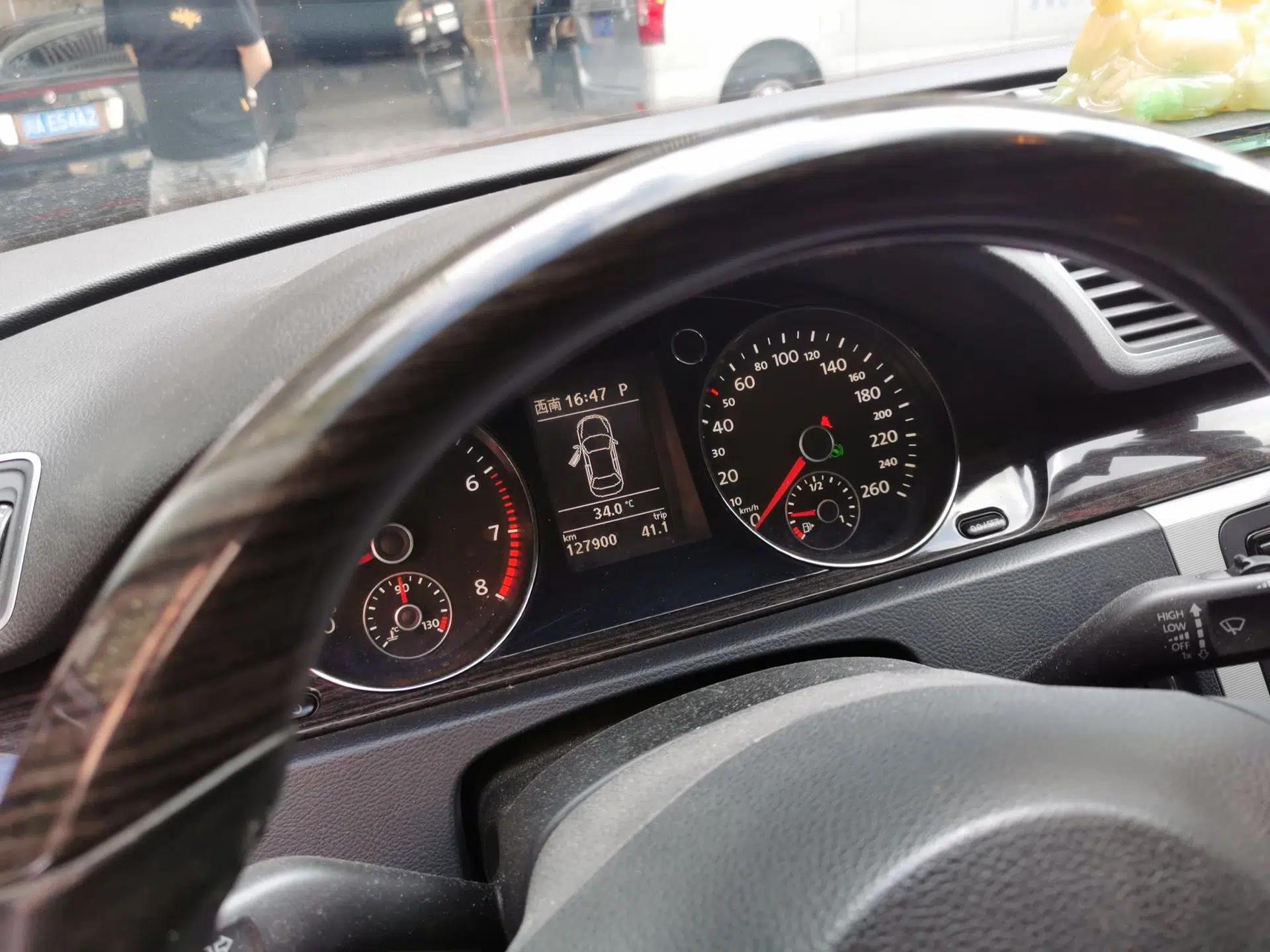 Volkswagen Magotan 2013 1.8TSI Prestige Model — миниатюра 11