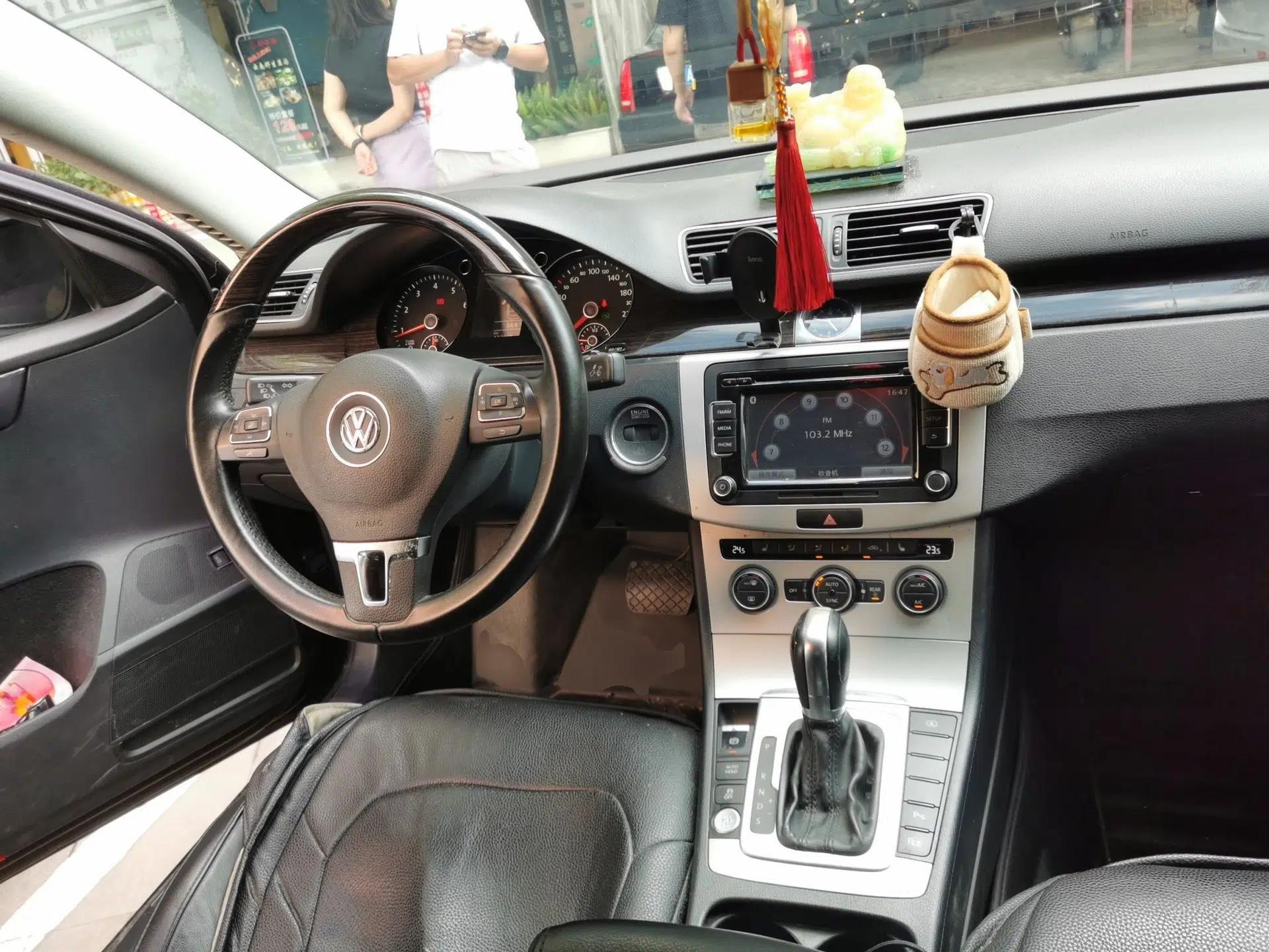 Volkswagen Magotan 2013 1.8TSI Prestige Model — миниатюра 9