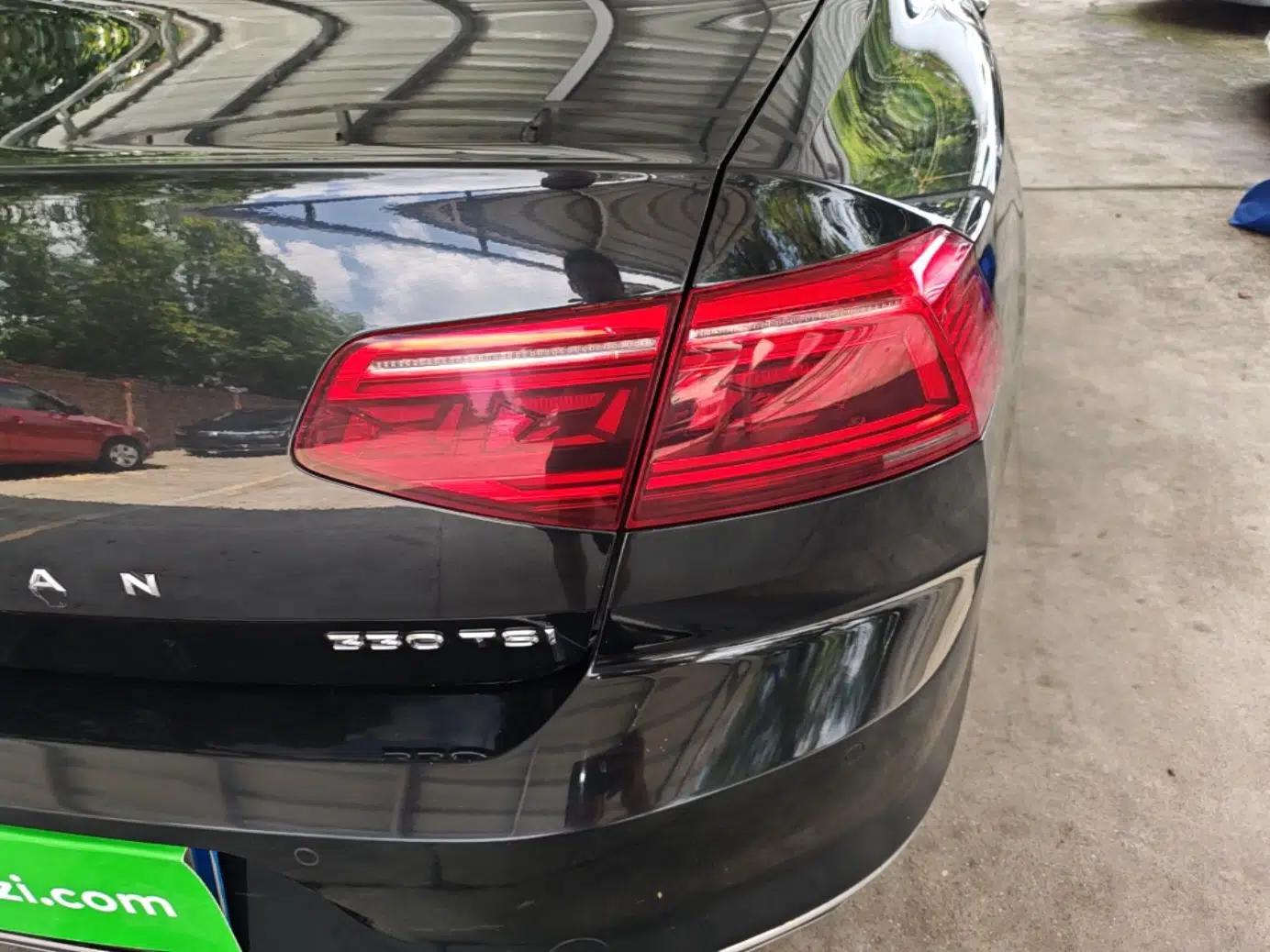 Volkswagen Magotan 2020 330TSI DSG Leading Model — миниатюра 9