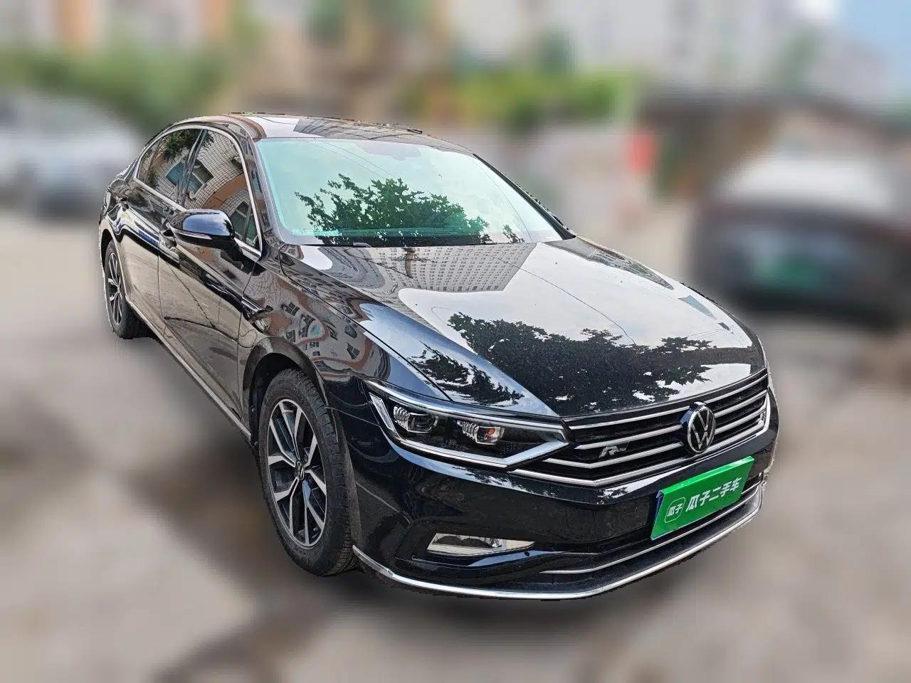Volkswagen Magotan 2020 330TSI DSG Leading Model — миниатюра 3