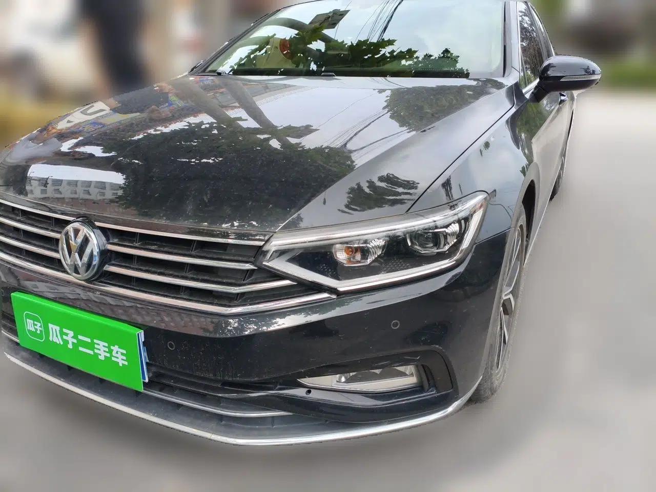 Volkswagen Magotan 2020 330TSI DSG Leading Model — миниатюра 1