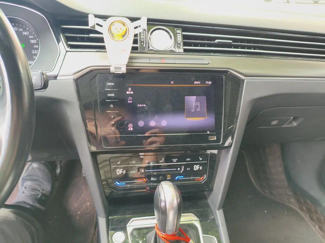 Volkswagen Magotan 2020 330TSI DSG Leading Model — миниатюра 13