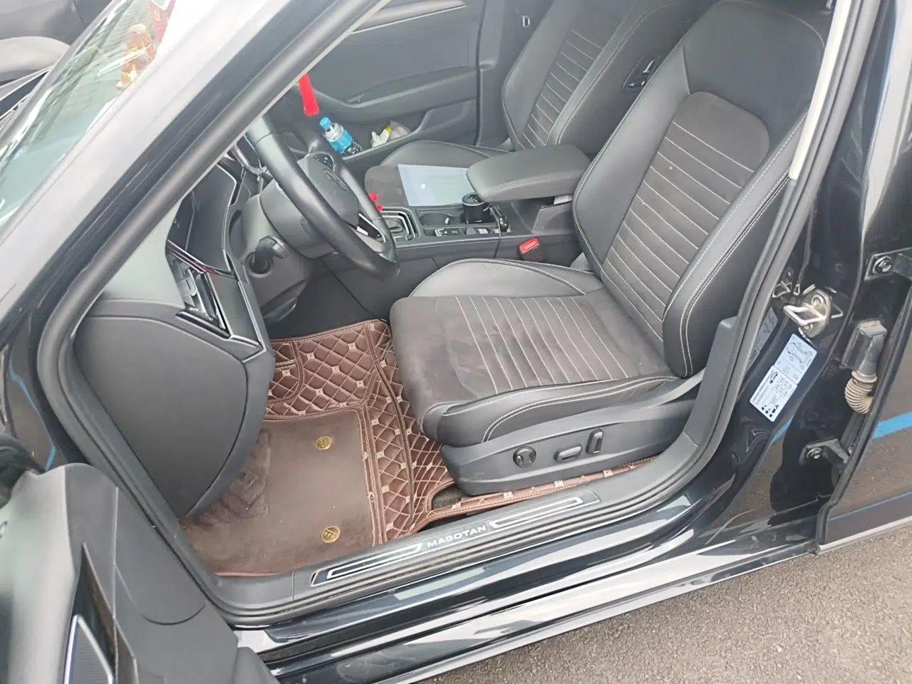Volkswagen Magotan 2020 330TSI DSG Luxury Edition — миниатюра 15