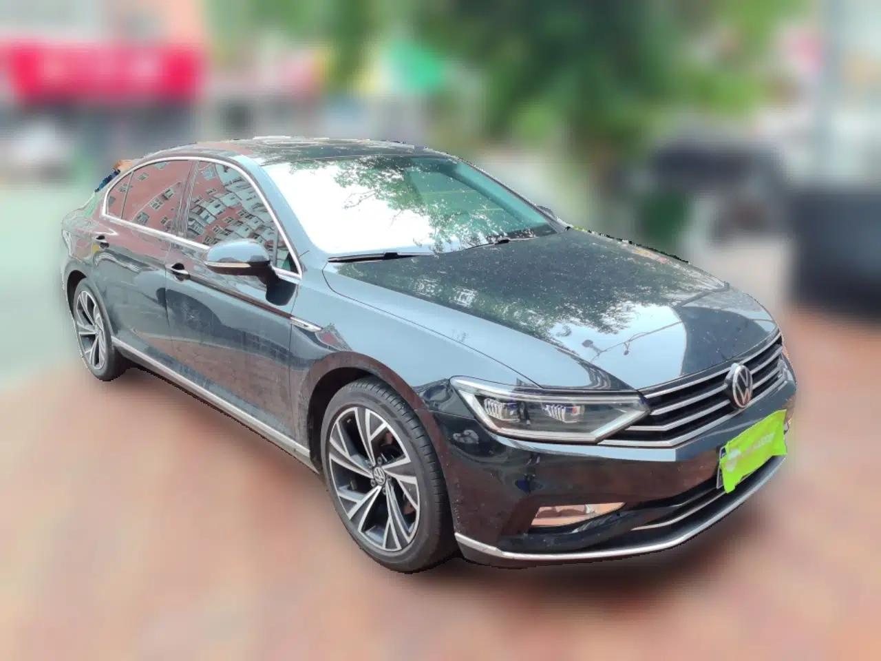 Volkswagen Magotan 2021 330TSI DSG 30th Anniversary Edition — миниатюра 3