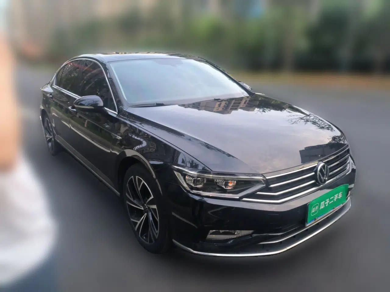 Volkswagen Magotan 2020 330TSI DSG Luxury Edition — миниатюра 3