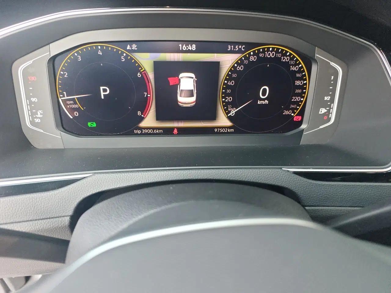 Volkswagen Magotan 2021 330TSI DSG 30th Anniversary Edition — миниатюра 12