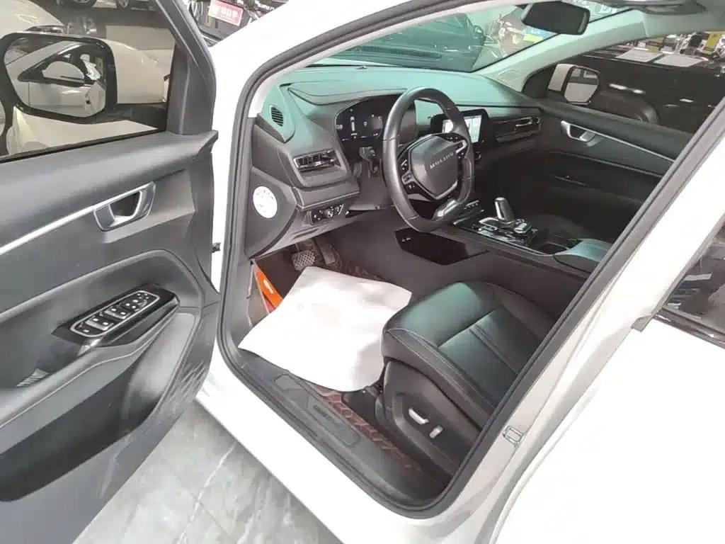 Wuling Capgemini 2022 280T 1.5T CVT Flagship Edition — миниатюра 16