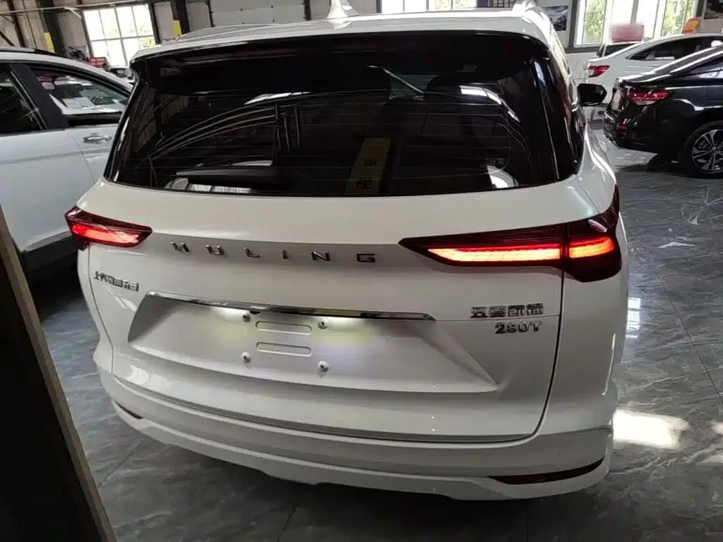 Wuling Capgemini 2022 280T 1.5T CVT Flagship Edition — миниатюра 6