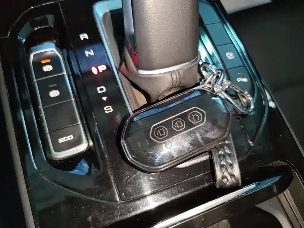 Wuling Capgemini 2022 280T 1.5T CVT Flagship Edition — миниатюра 9