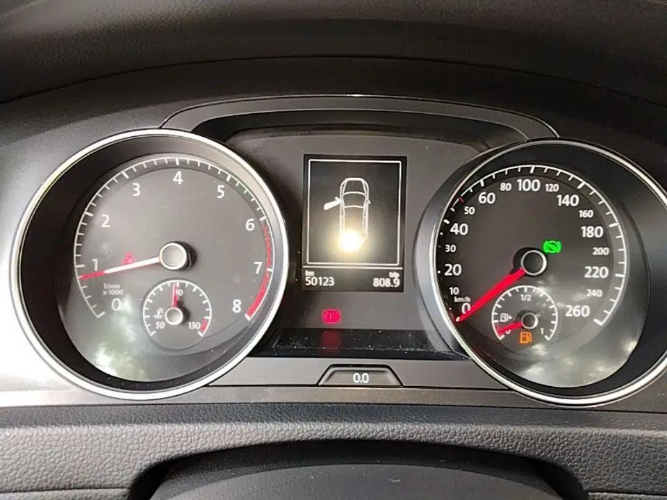 Volkswagen Golf 2018 230TSI Automatic Comfort Model — миниатюра 14