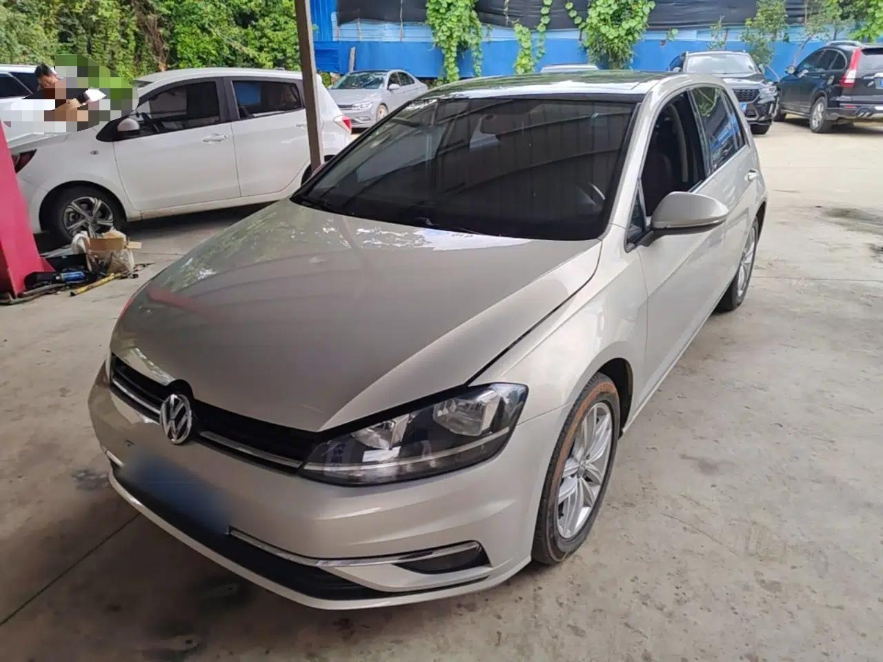 Volkswagen Golf 2018 230TSI Automatic Comfort Model — миниатюра 1