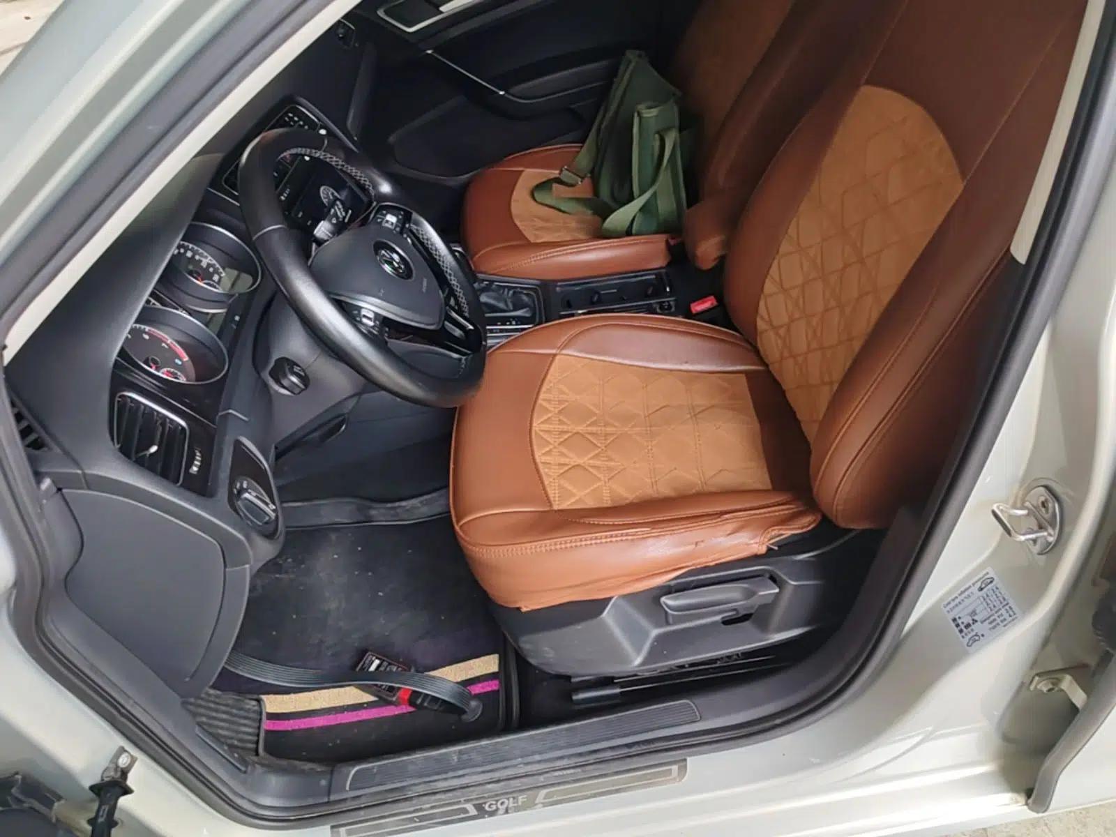 Volkswagen Golf 2018 230TSI Automatic Comfort Model — миниатюра 17