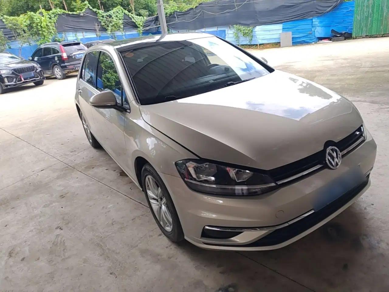 Volkswagen Golf 2018 230TSI Automatic Comfort Model — миниатюра 3
