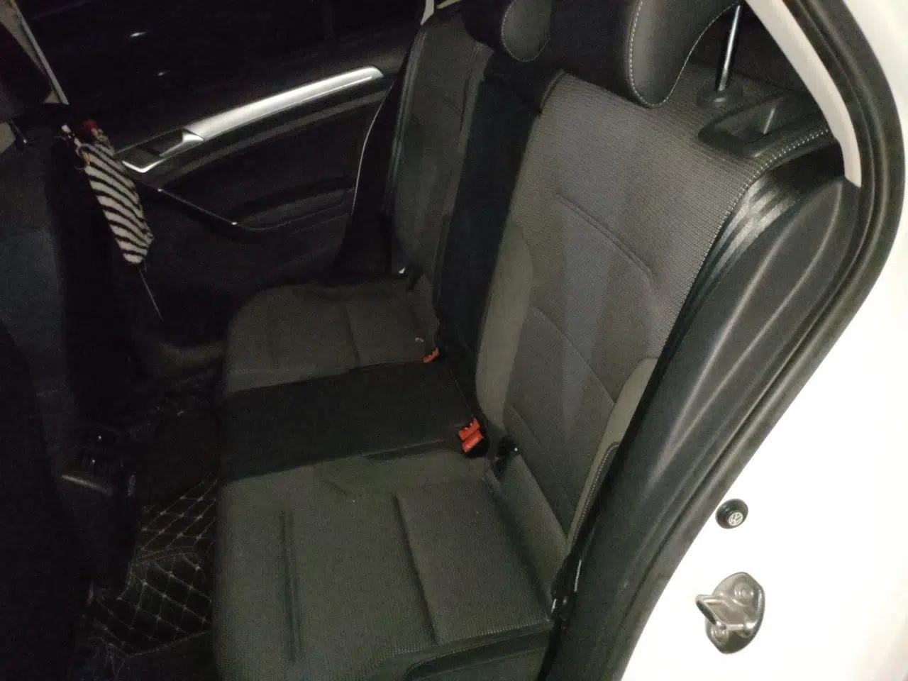 Volkswagen Golf 2020 Zhiai Edition 280TSI DSG Comfort Model — миниатюра 17