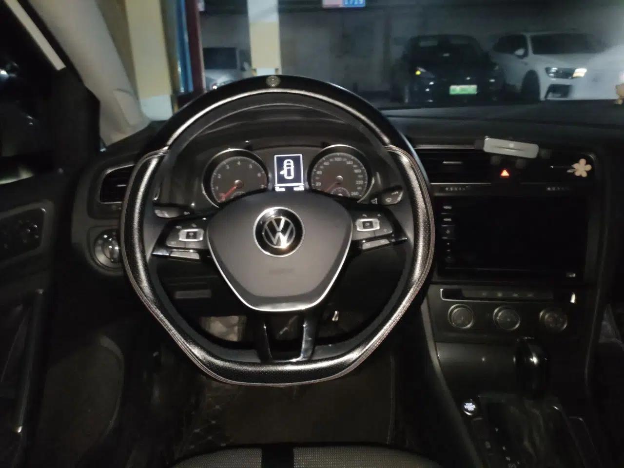 Volkswagen Golf 2020 Zhiai Edition 280TSI DSG Comfort Model — миниатюра 10