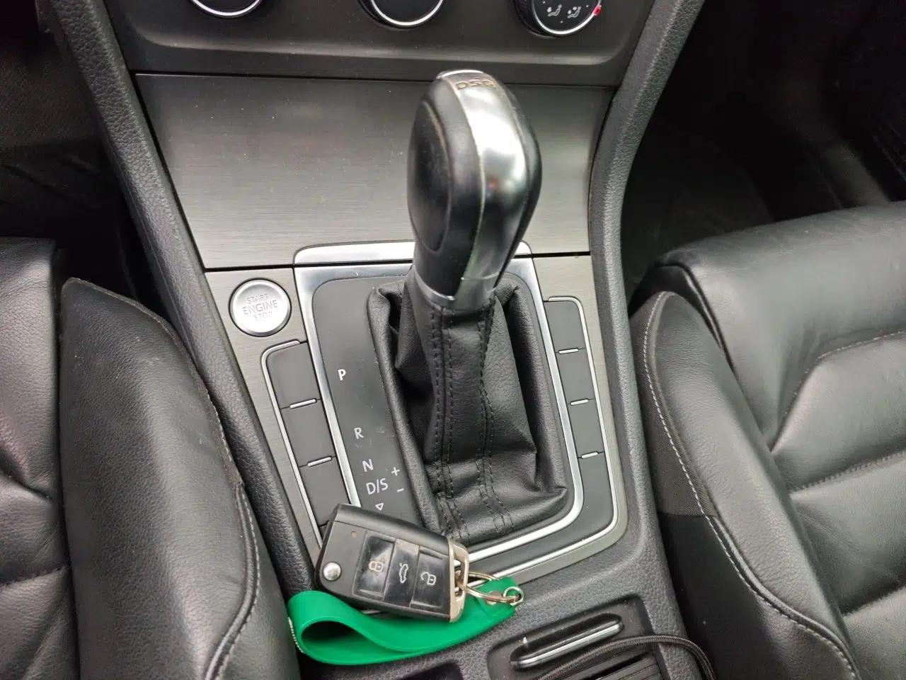 Volkswagen Golf 2016 230TSI Automatic Luxury Version — миниатюра 14