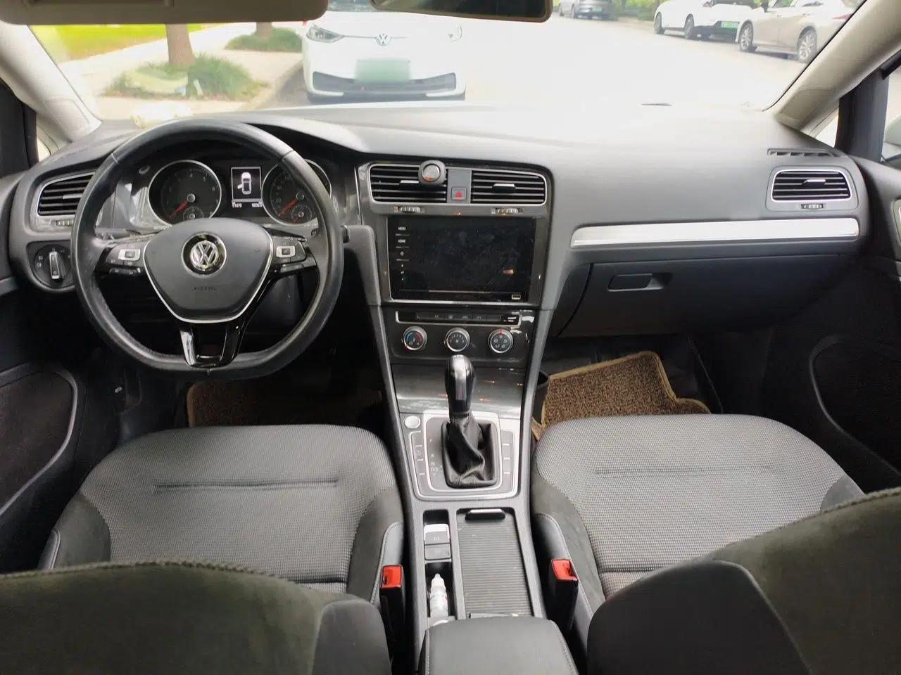 Volkswagen Golf 2020 Zhiai Edition 280TSI DSG Comfort Model — миниатюра 9