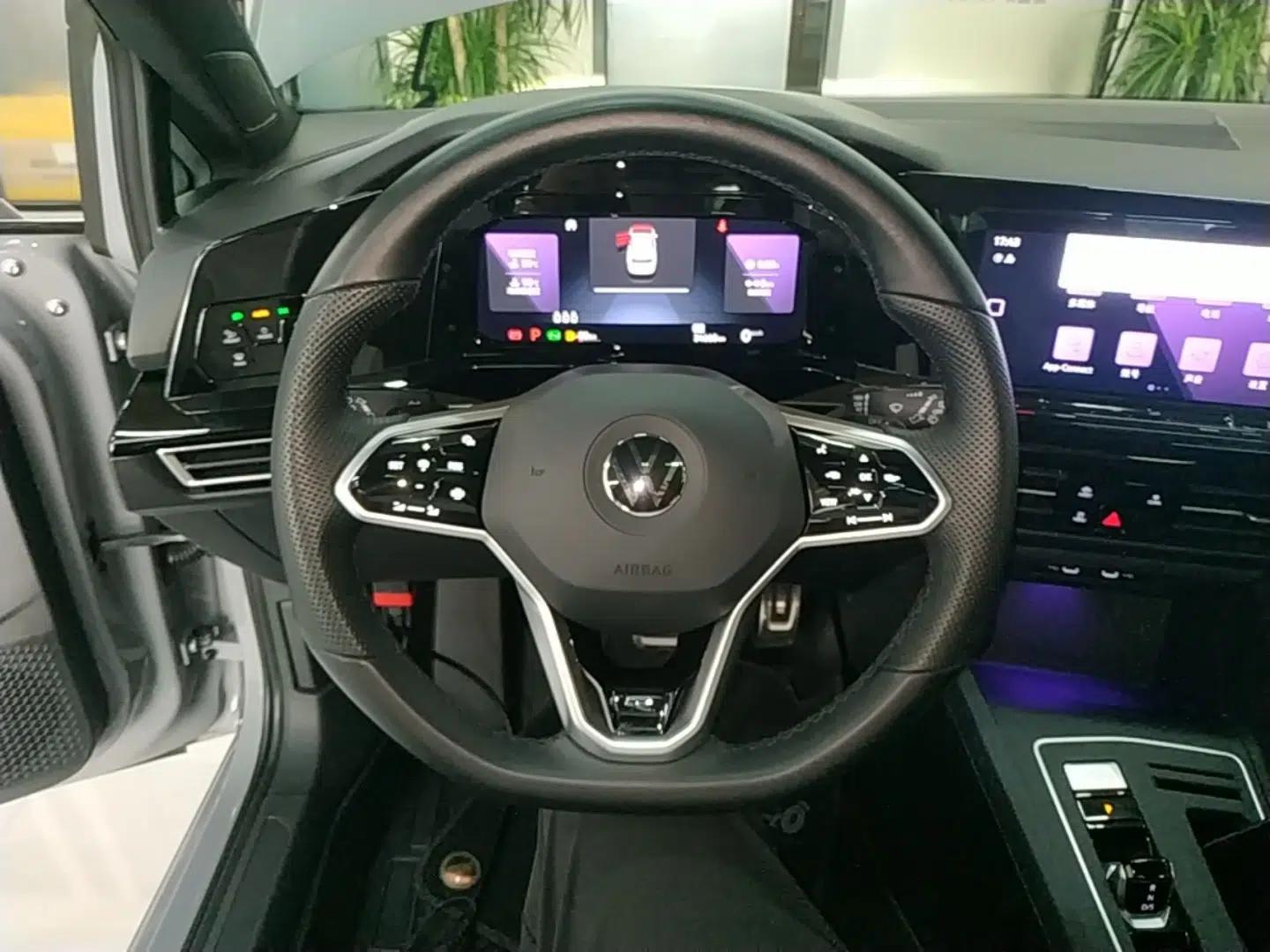 Volkswagen Golf 2021 280TSI DSG R-Line — миниатюра 18