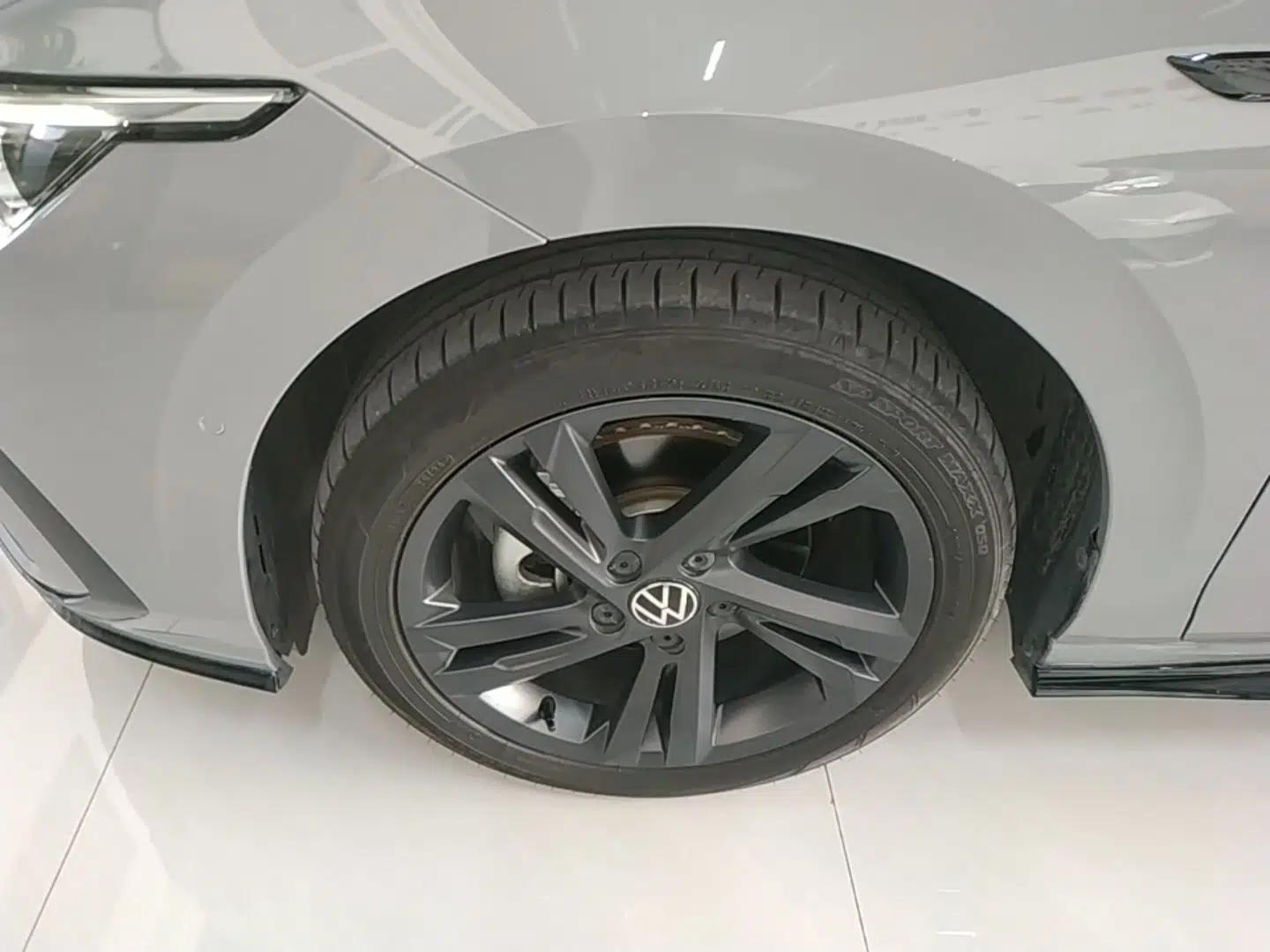Volkswagen Golf 2021 280TSI DSG R-Line — миниатюра 10