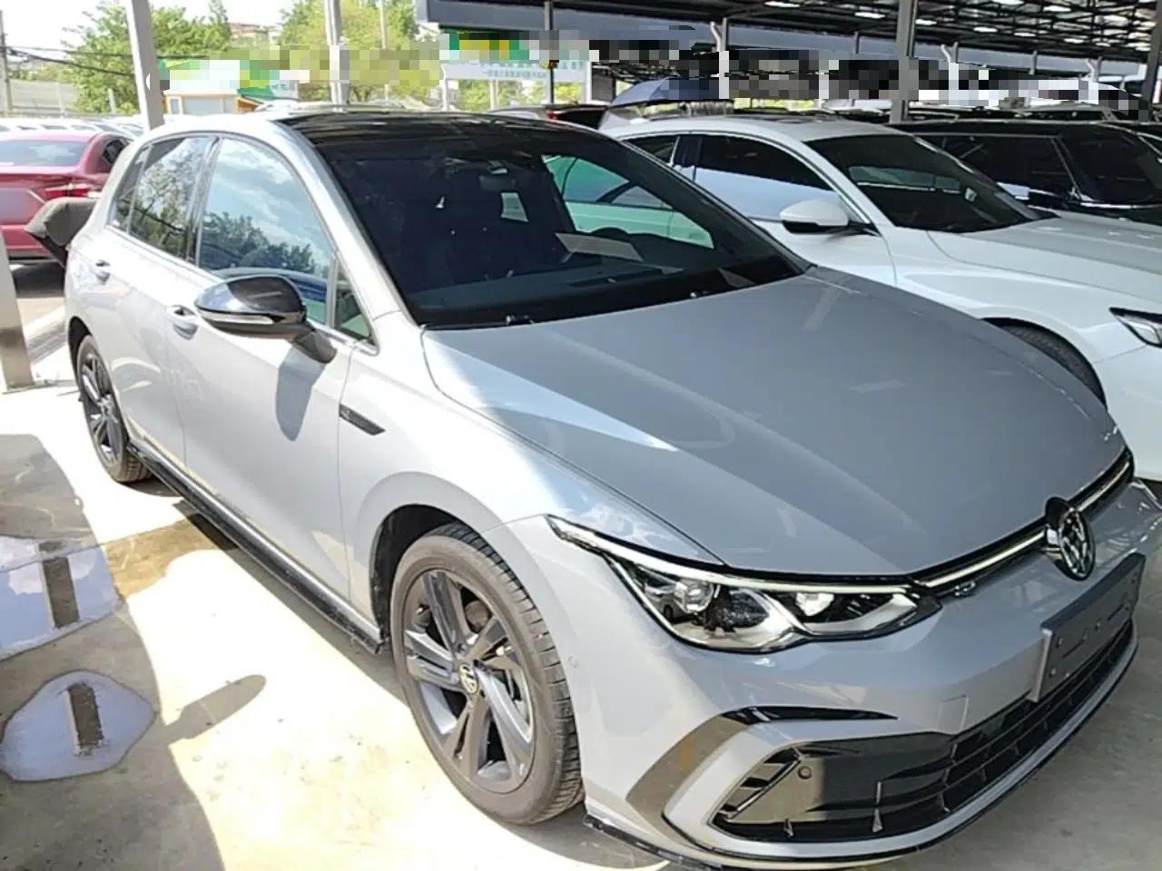 Volkswagen Golf 2024 280TSI DSG R-Line 50th Anniversary Edition — миниатюра 3