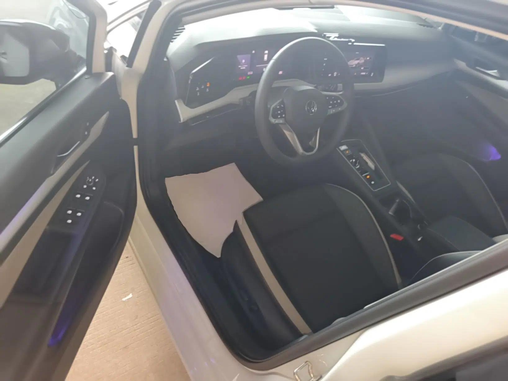 Volkswagen Golf 2023 Facelift 280TSI DSG Pro — миниатюра 18