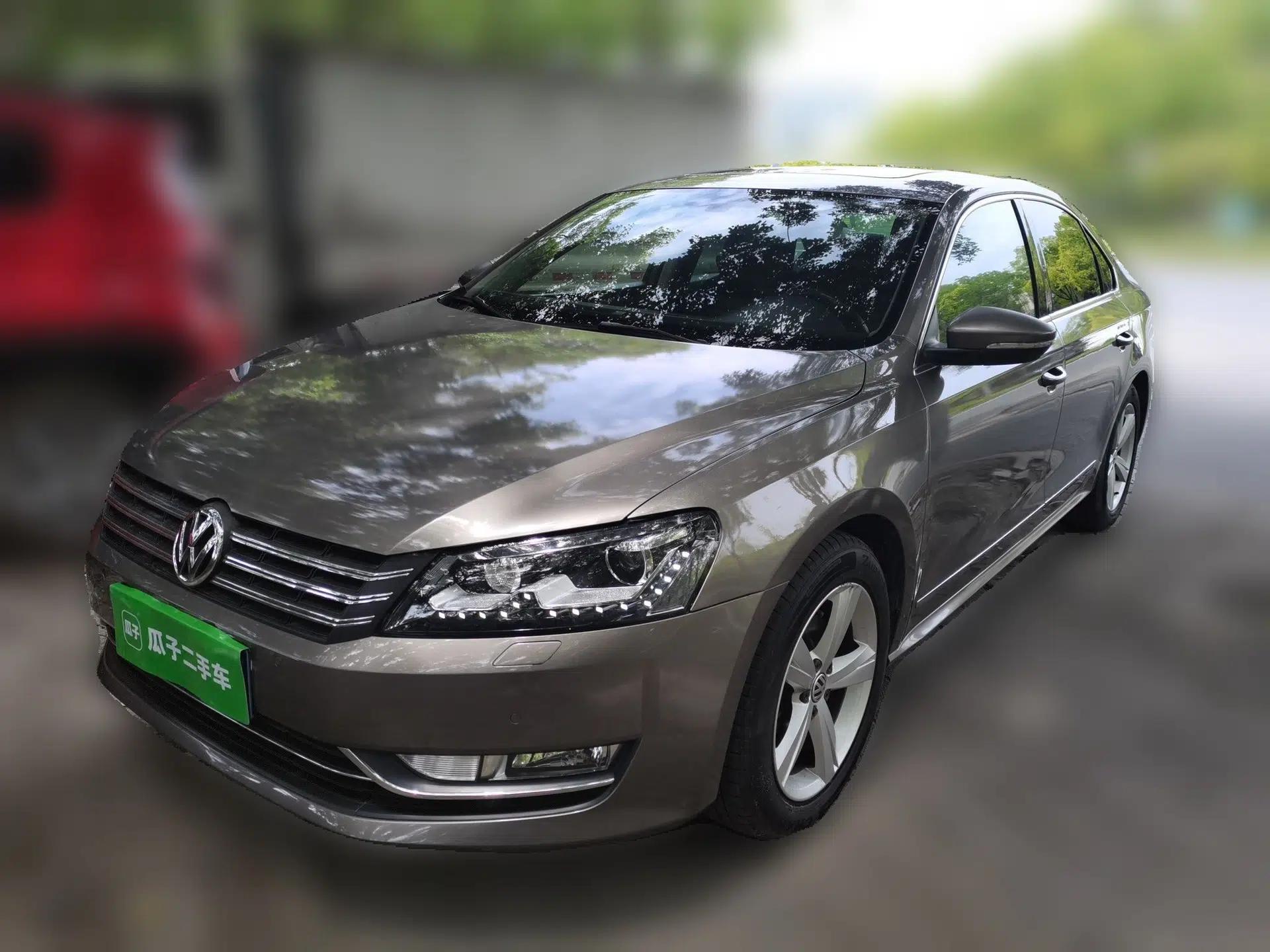 Volkswagen Passat 2013 1.8TSI DSG Prestige Edition — миниатюра 1