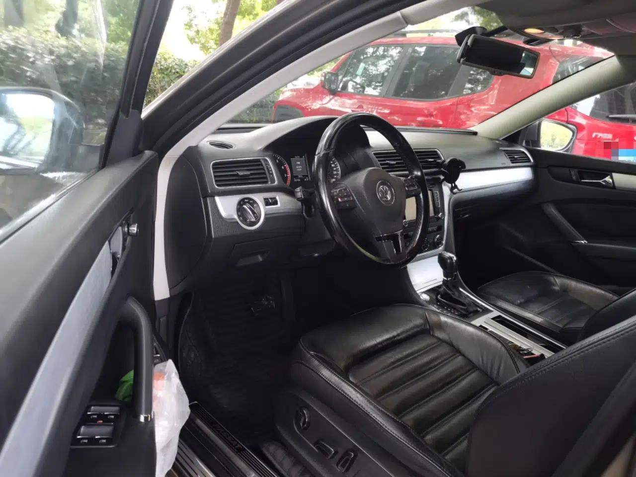 Volkswagen Passat 2013 1.8TSI DSG Prestige Edition — миниатюра 16