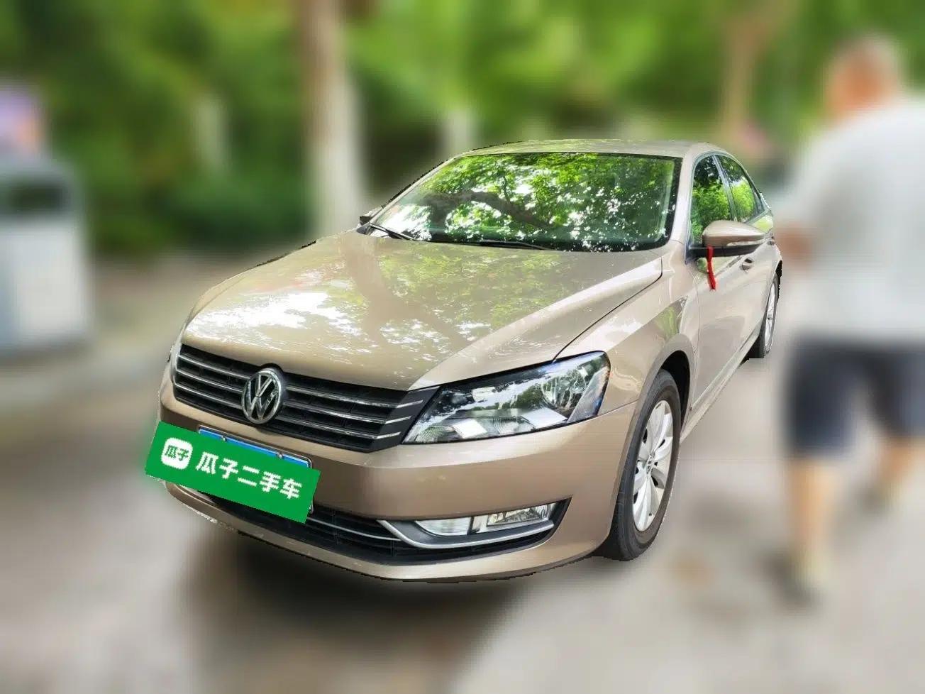 Volkswagen Passat 2014 1.4TSI Manual Luxury Edition — миниатюра 1