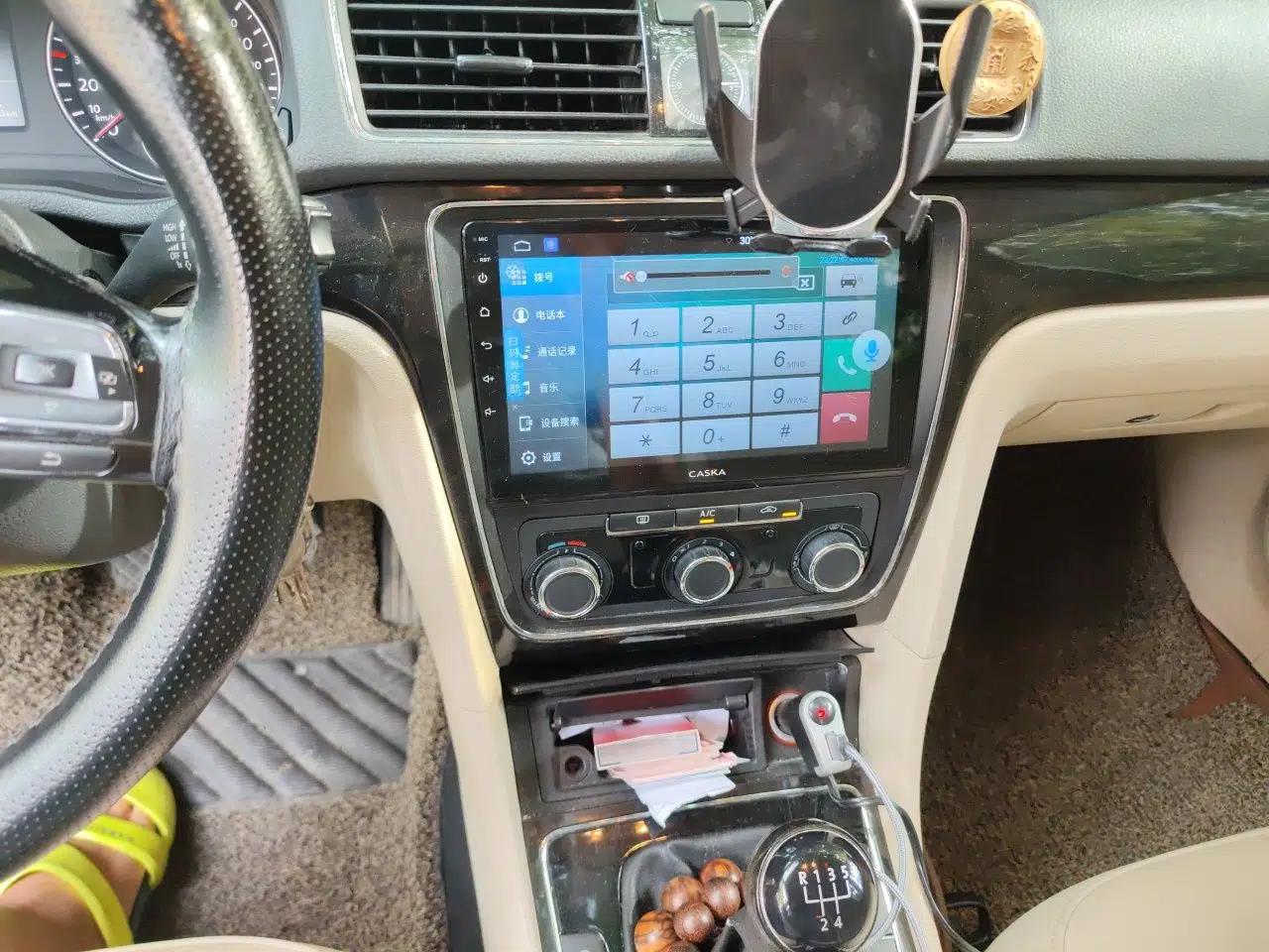 Volkswagen Passat 2014 1.4TSI Manual Luxury Edition — миниатюра 13