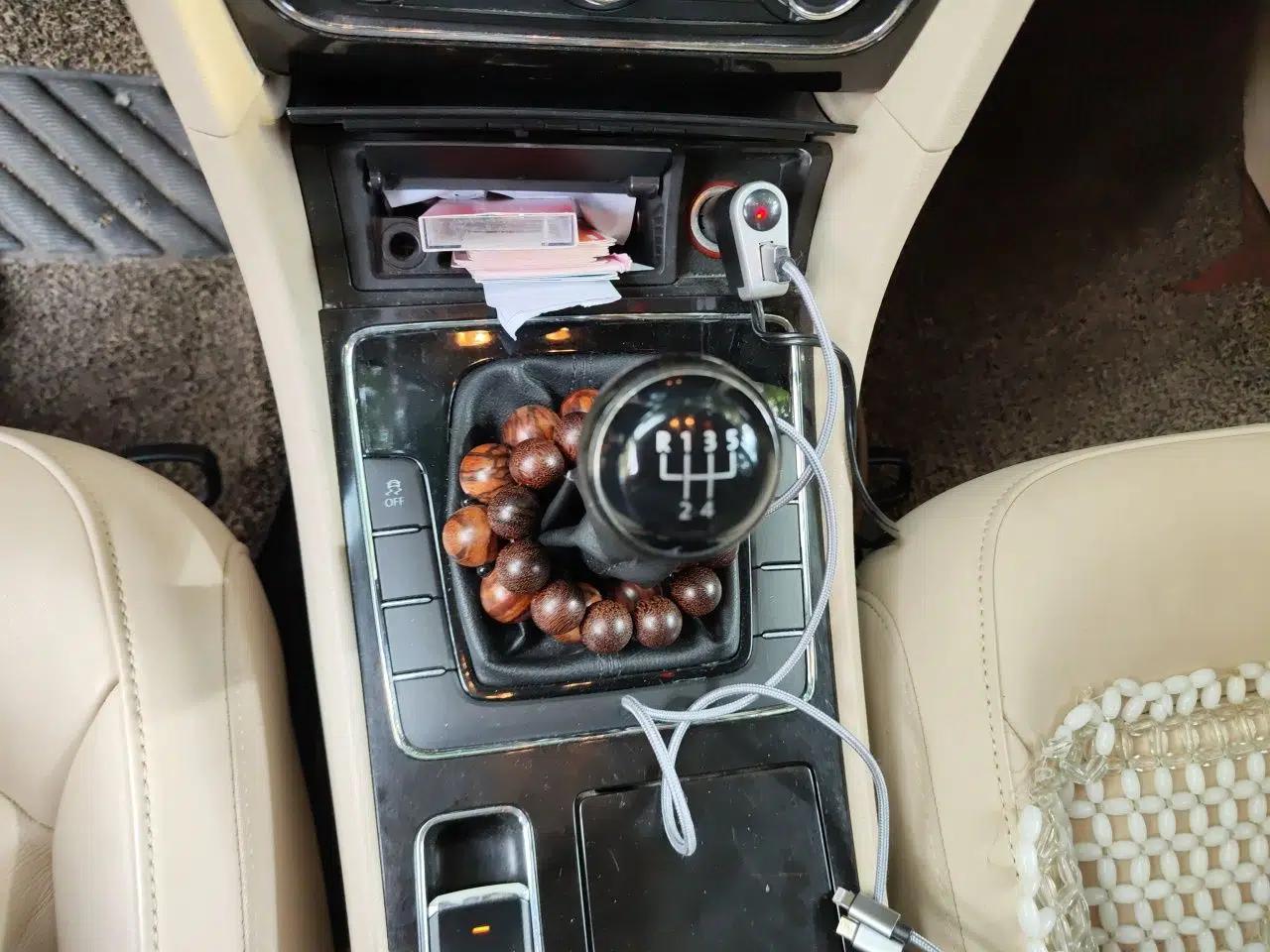 Volkswagen Passat 2014 1.4TSI Manual Luxury Edition — миниатюра 14