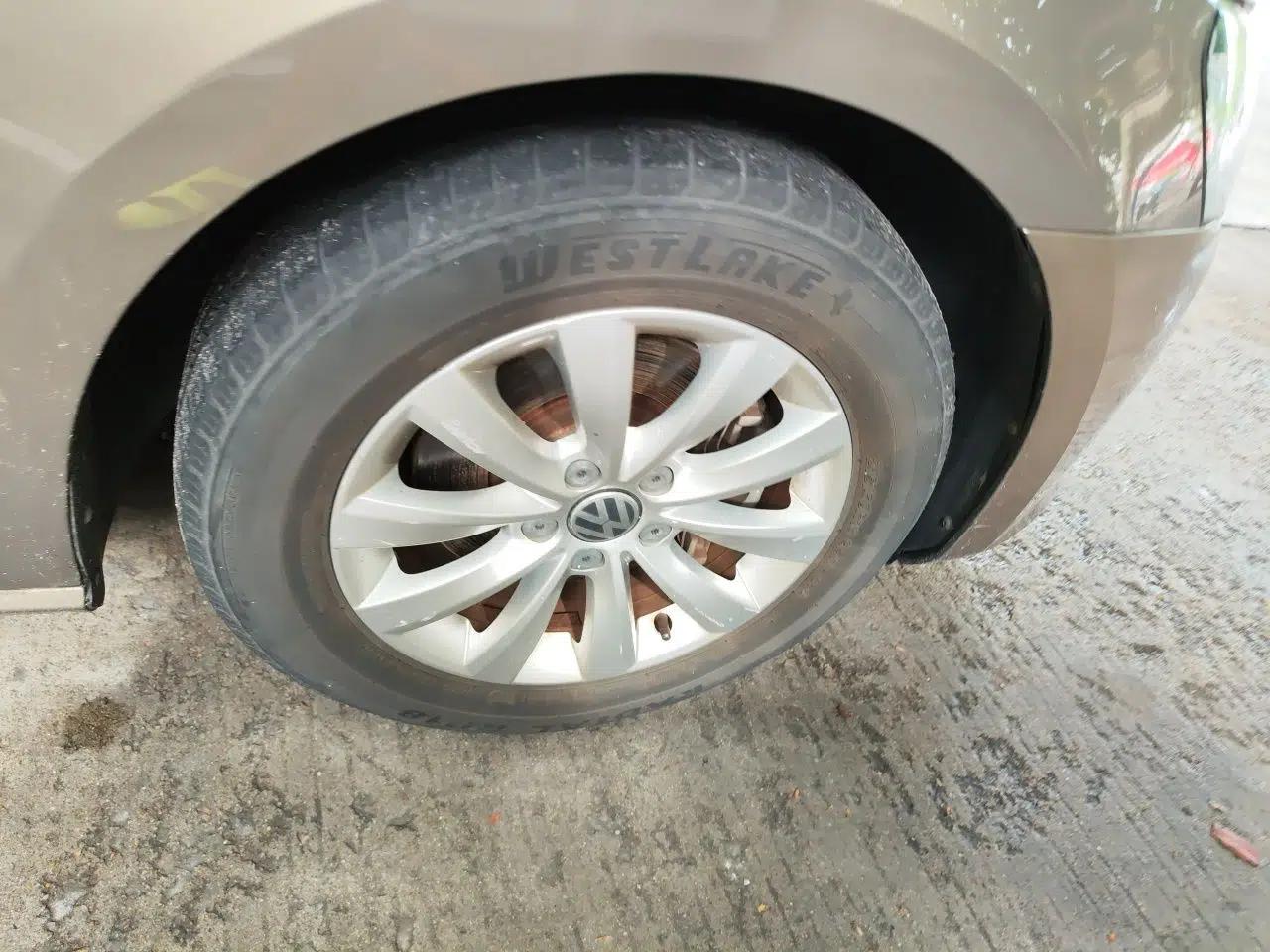 Volkswagen Passat 2014 1.4TSI Manual Luxury Edition — миниатюра 8