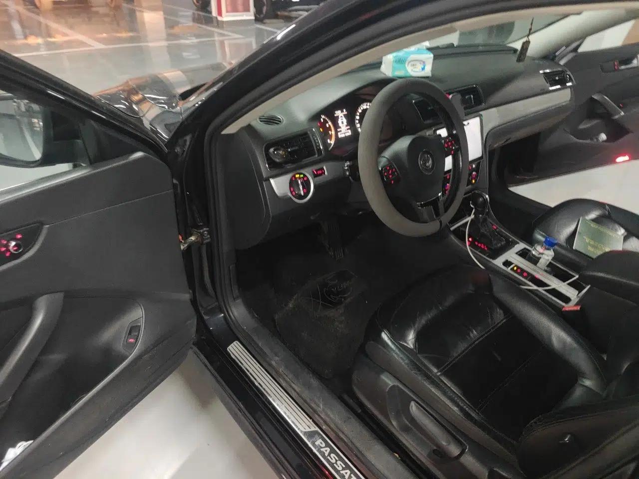 Volkswagen Passat 2014 1.8TSI DSG Prestige Edition — миниатюра 16
