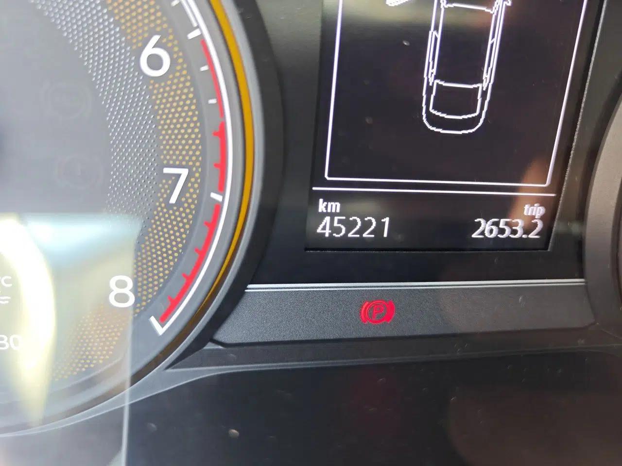 Volkswagen Passat 2021 330TSI Elite Edition — миниатюра 12