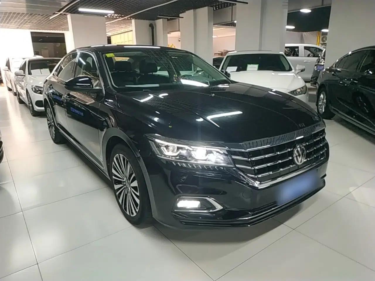 Volkswagen Passat 2020 330TSI Luxury Edition China VI — миниатюра 3