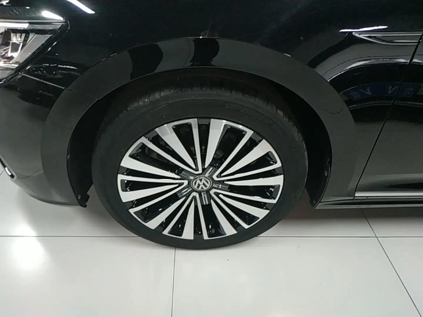 Volkswagen Passat 2020 330TSI Luxury Edition China VI — миниатюра 10