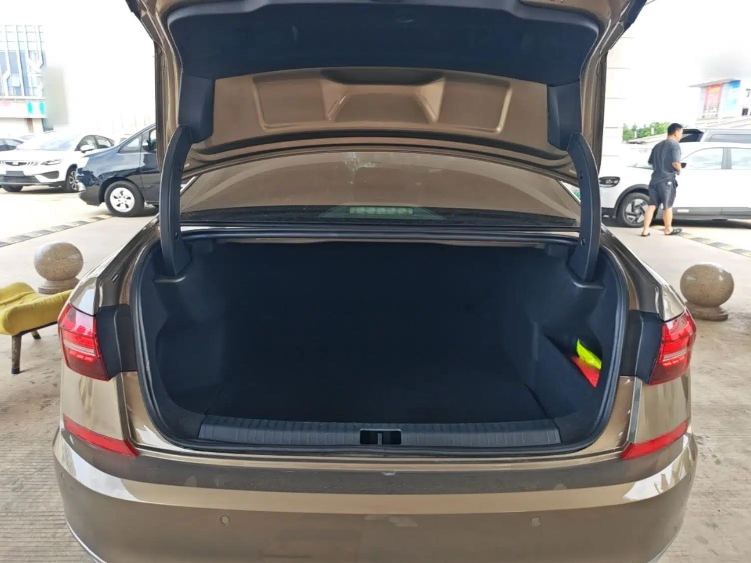 Volkswagen Passat 2019 330TSI Elite Edition China VI — миниатюра 22