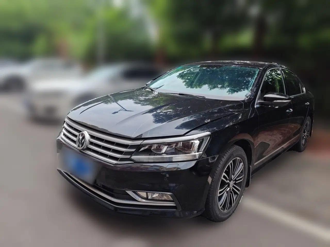 Volkswagen Passat 2017 330TSI DSG Prestige Edition — миниатюра 1
