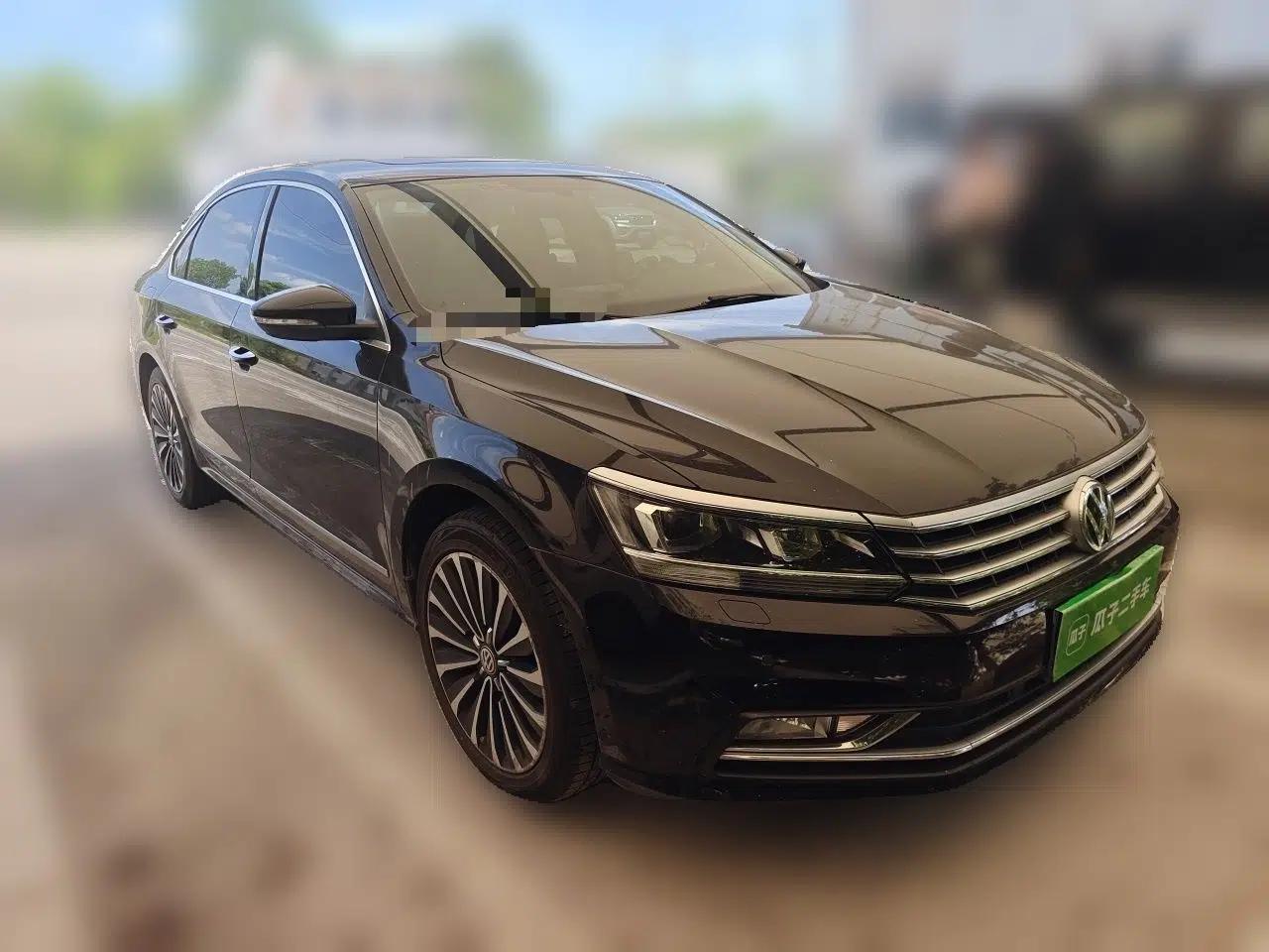 Volkswagen Passat 2017 330TSI DSG Prestige Edition — миниатюра 3