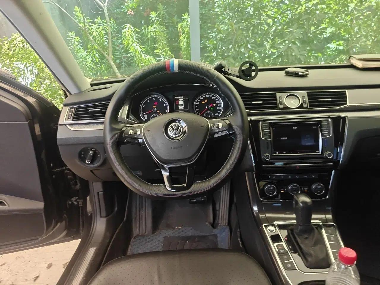 Volkswagen Passat 2017 330TSI DSG Prestige Edition — миниатюра 10