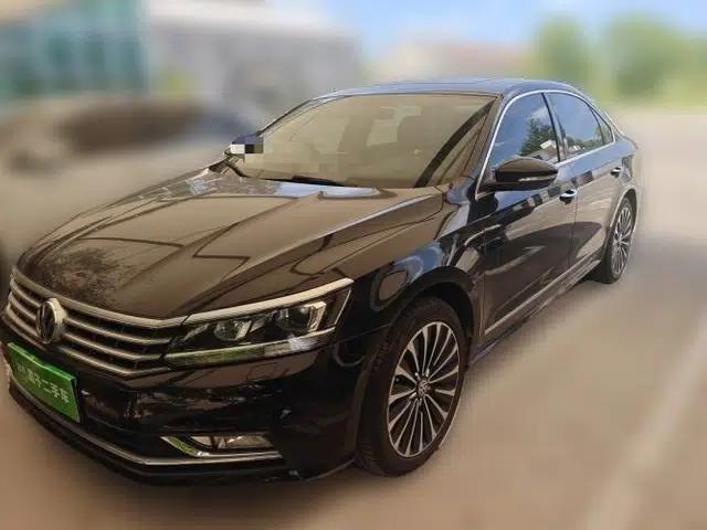 Volkswagen Passat 2017 330TSI DSG Prestige Edition