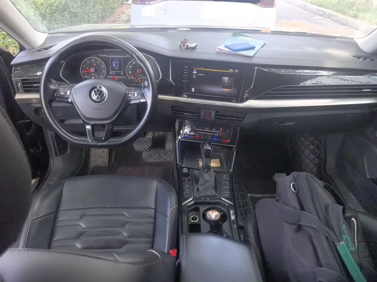 Volkswagen Passat 2021 330TSI Elite Edition — миниатюра 9