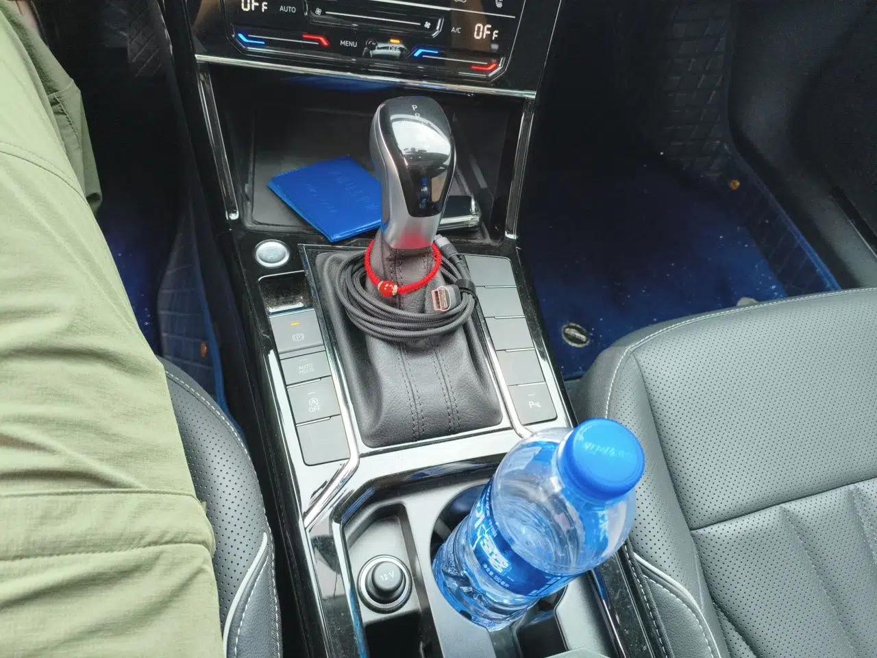 Volkswagen Passat 2024 380TSI Elite Edition — миниатюра 11