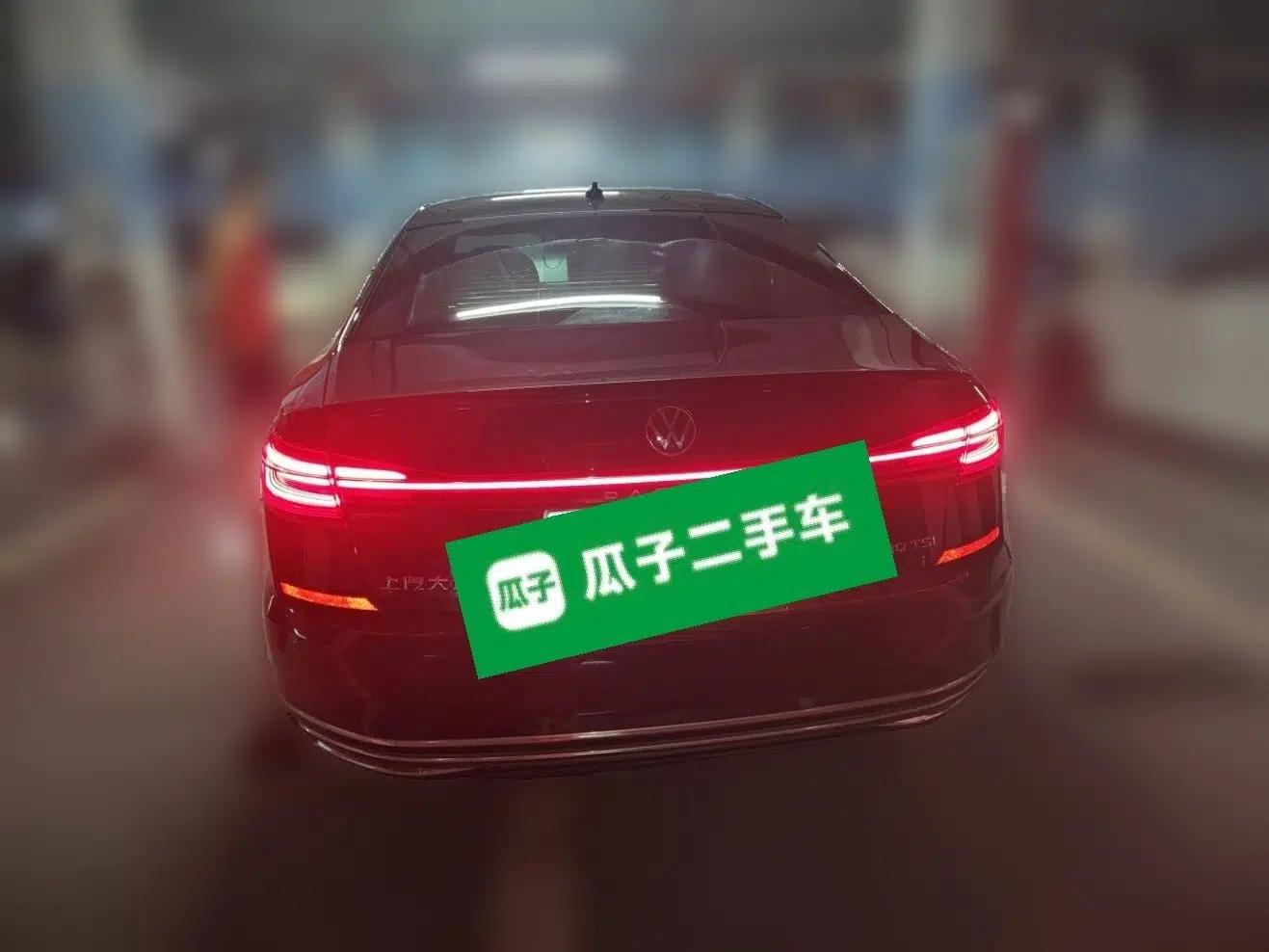 Volkswagen Passat 2022 330TSI Starry Luxury Edition — миниатюра 5