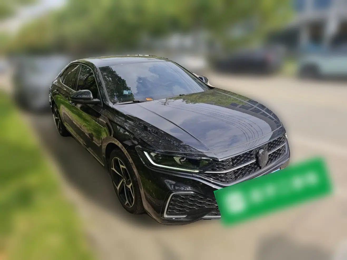 Volkswagen Passat 2024 380TSI Starry Elite Edition — миниатюра 3