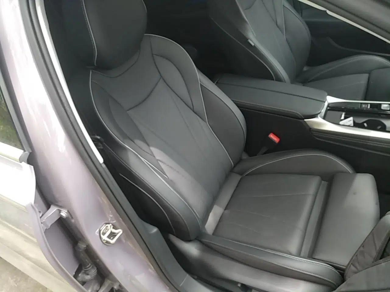Volkswagen Passat 2025 Pro 380TSI Dragon Supreme Edition — миниатюра 24