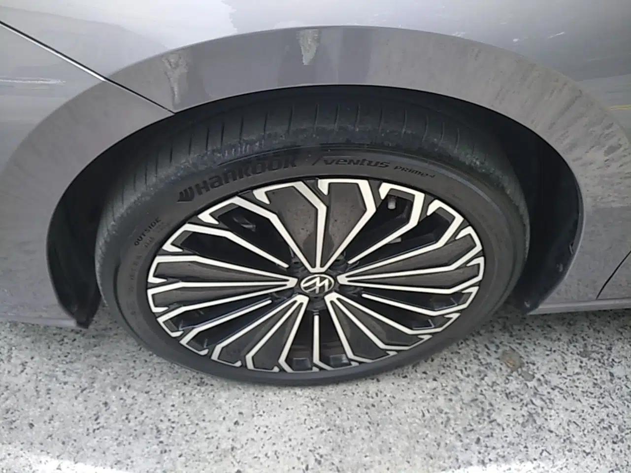 Volkswagen Passat 2025 Pro 380TSI Dragon Supreme Edition — миниатюра 10